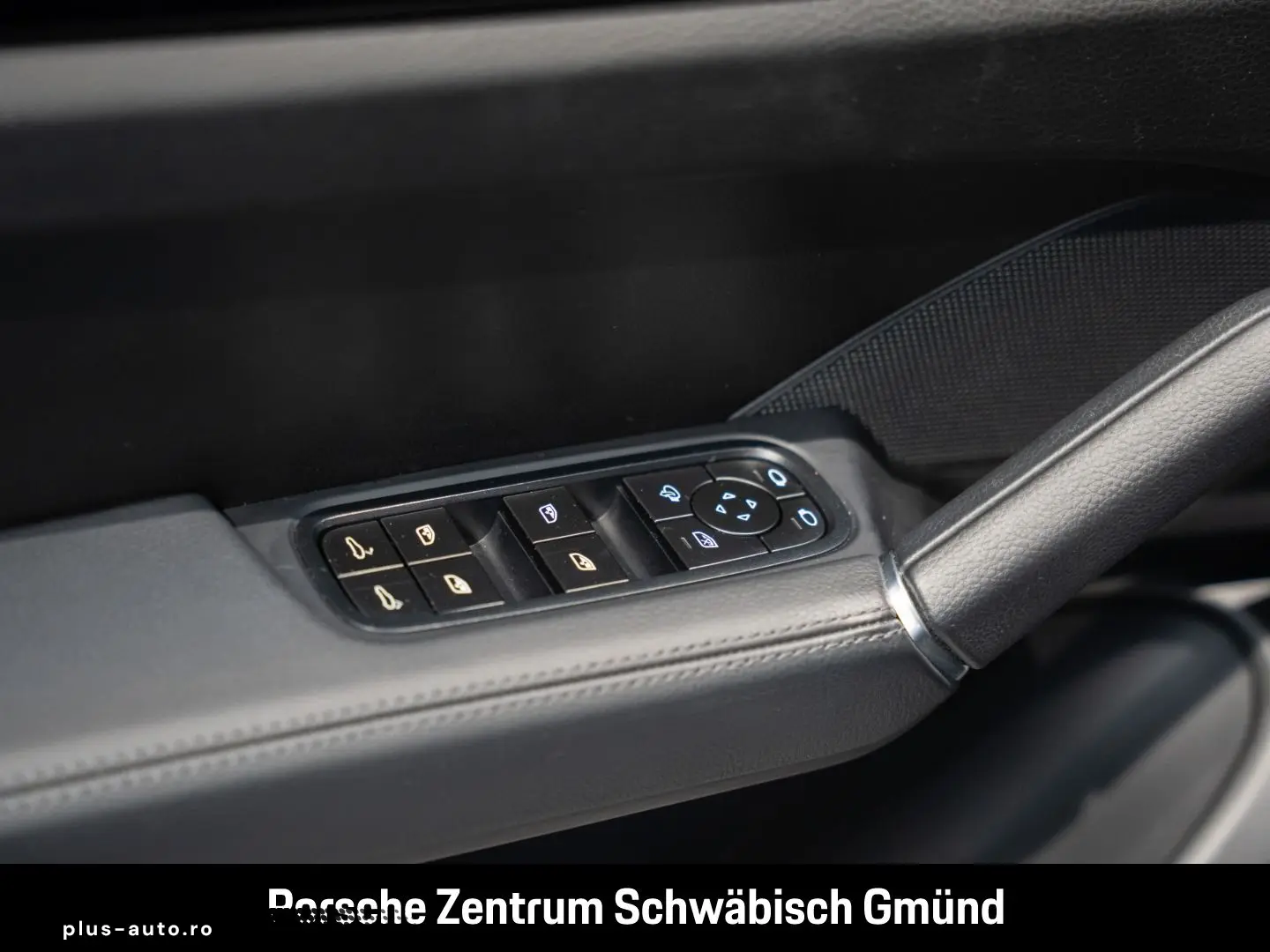 PORSCHE Cayenne Platinum Edition HA-Lenkung Standheizung