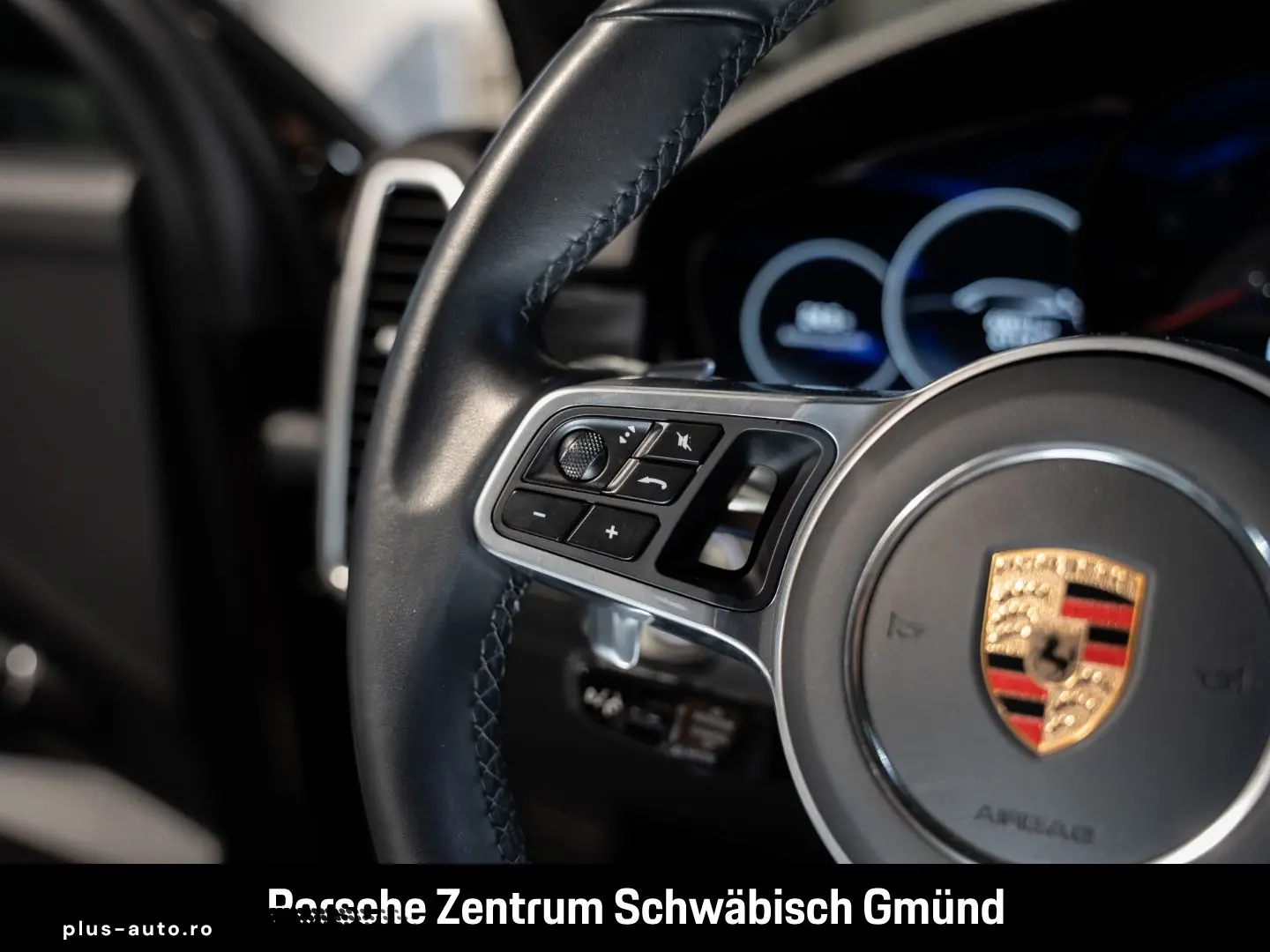 PORSCHE Cayenne Platinum Edition HA-Lenkung Standheizung