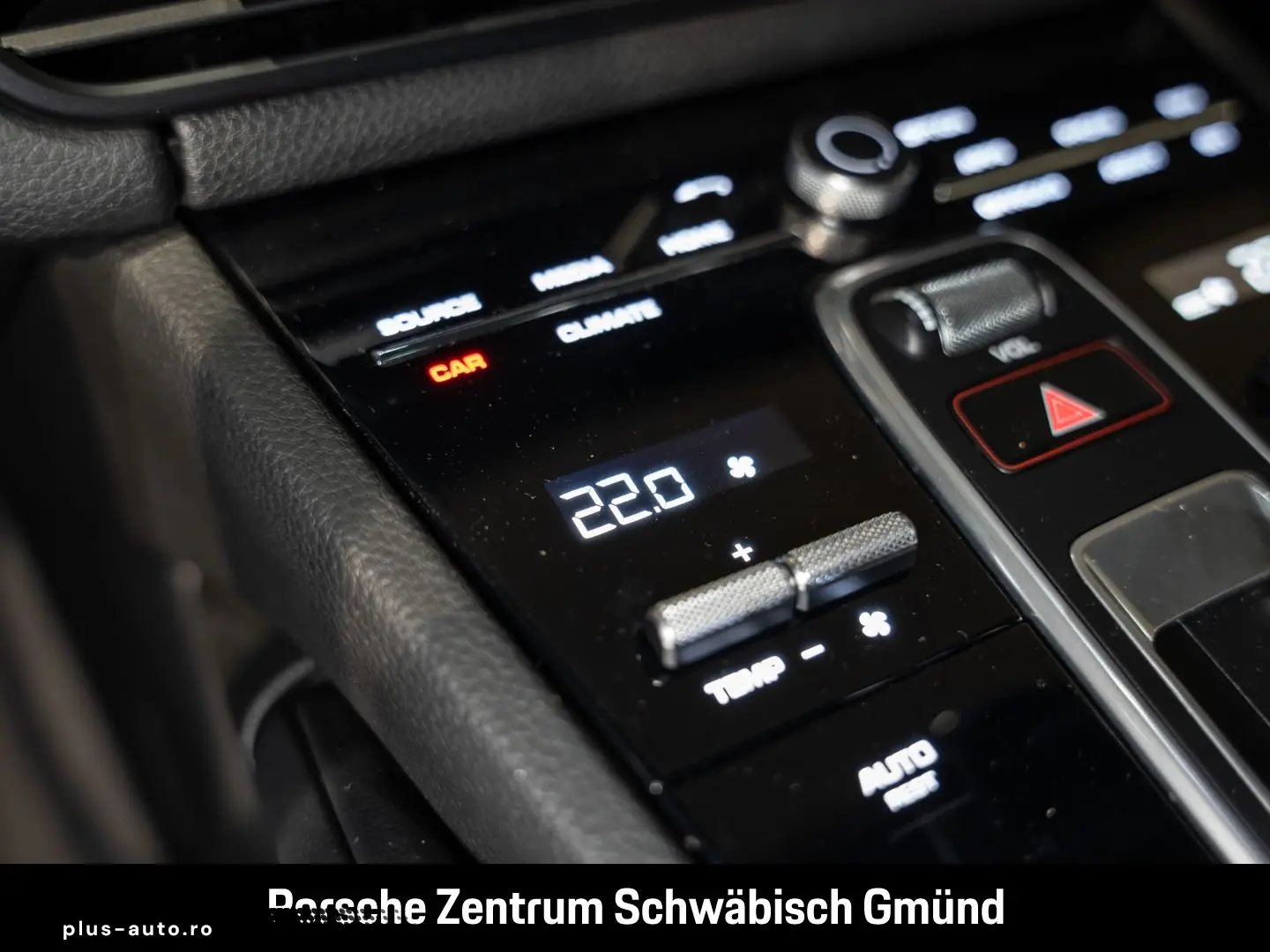 PORSCHE Cayenne Platinum Edition HA-Lenkung Standheizung