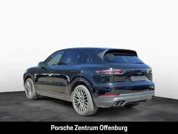 PORSCHE Cayenne Platinum Edition