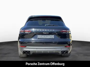 PORSCHE Cayenne Platinum Edition