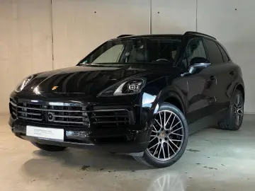 PORSCHE Cayenne Platinum Edition   Luftfederung   ACC