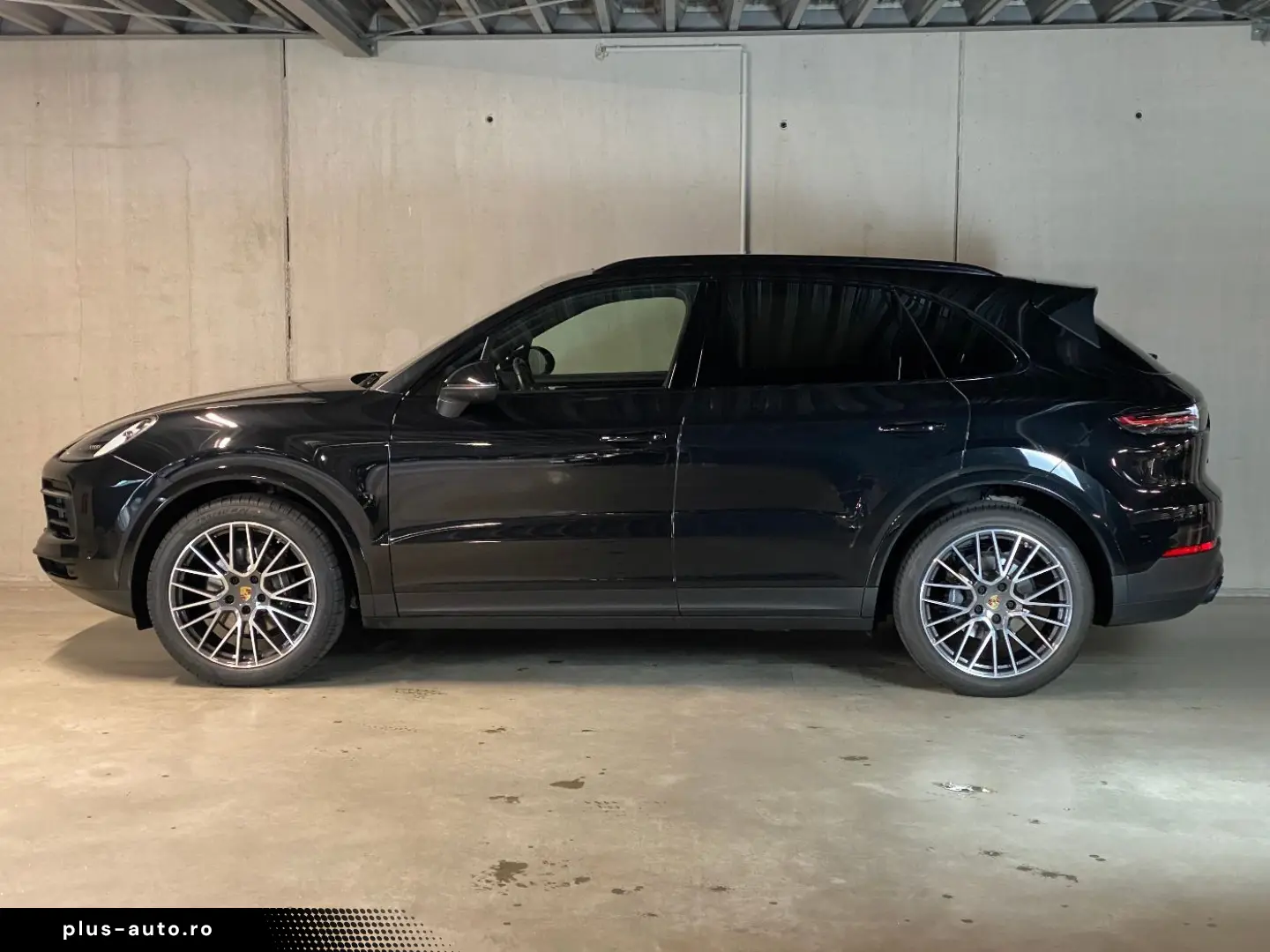 PORSCHE Cayenne Platinum Edition   Luftfederung   ACC