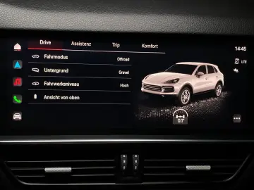 PORSCHE Cayenne Platinum Edition   Luftfederung   ACC