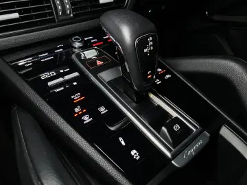 PORSCHE Cayenne Platinum Edition   Luftfederung   ACC