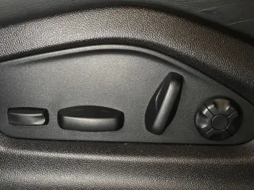 PORSCHE Cayenne Platinum Edition   Luftfederung   ACC