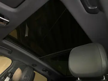 PORSCHE Cayenne Platinum Edition   Luftfederung   ACC