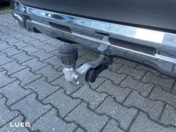 MERCEDES-BENZ GLC 200 4MATIC AMG AHK MEMORY LENKRHZ RÜCKFKAM