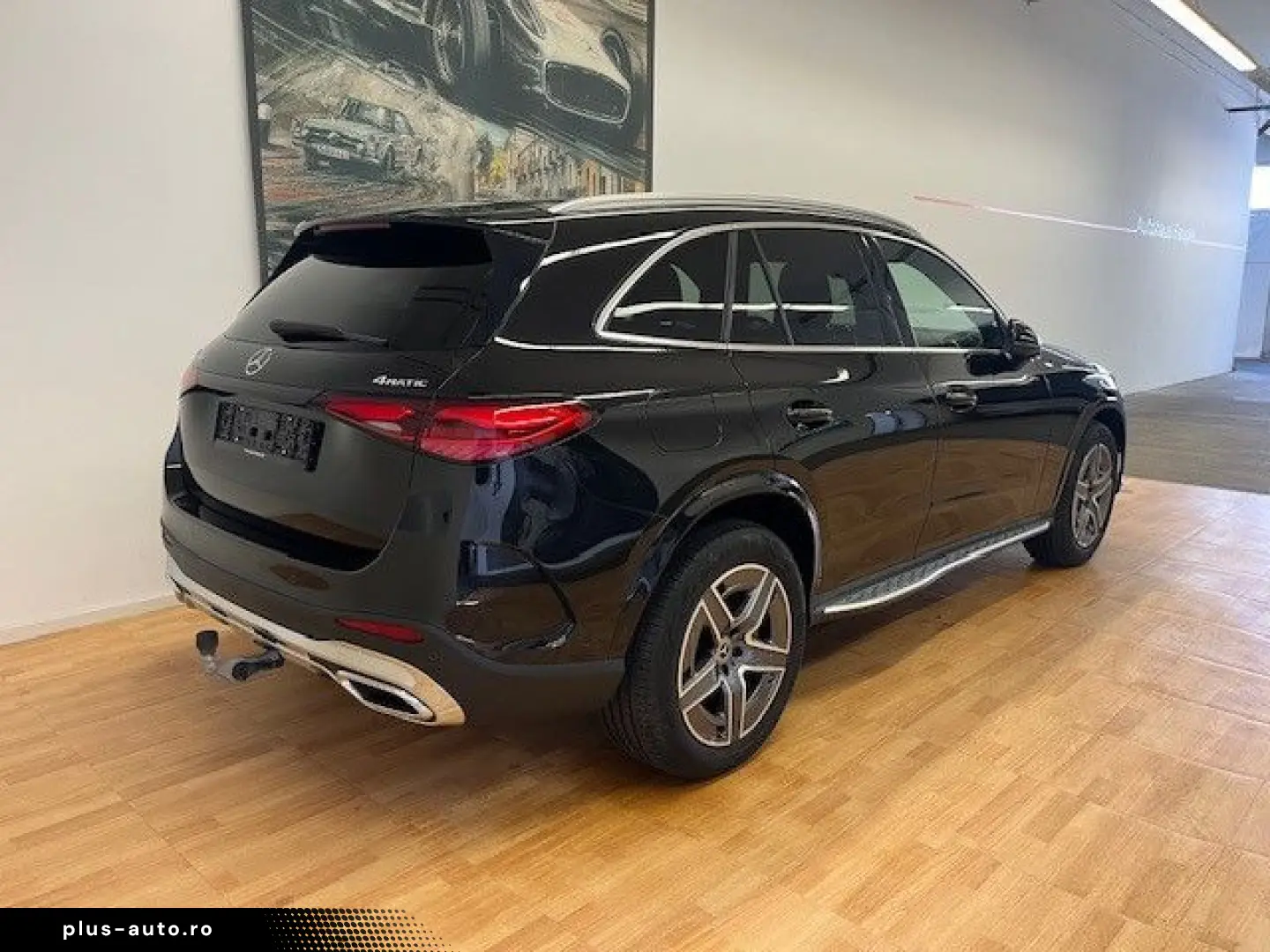 MERCEDES-BENZ GLC 300 e 4Matic AMG-Line AHK Leder