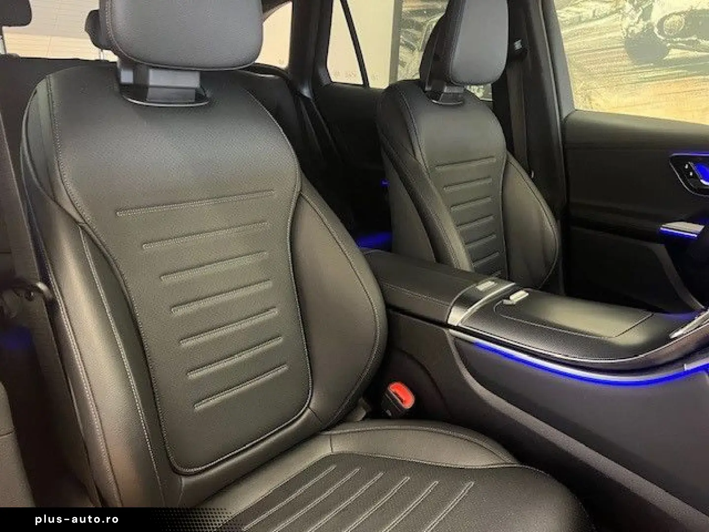 MERCEDES-BENZ GLC 300 e 4Matic AMG-Line AHK Leder