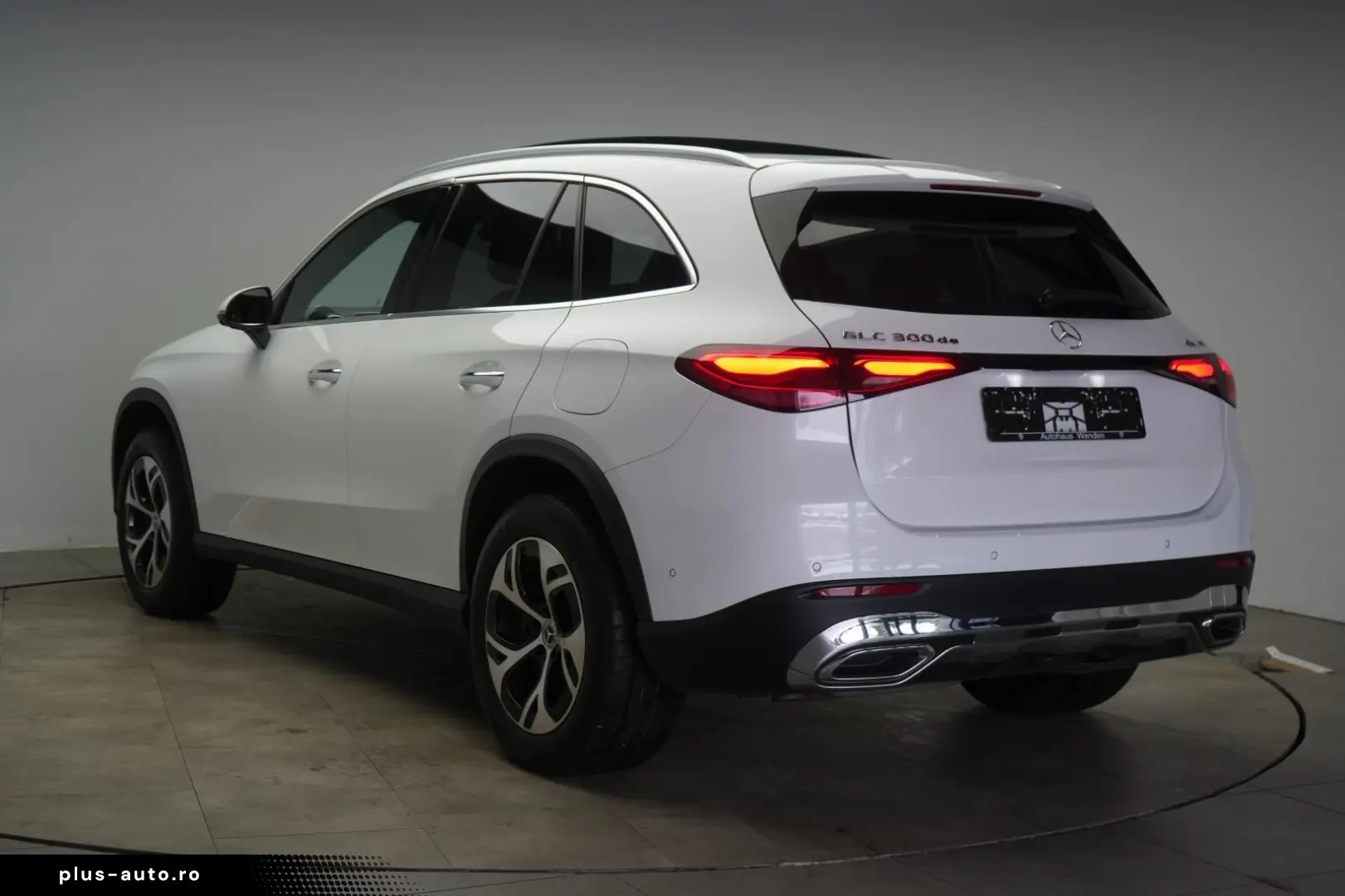MERCEDES-BENZ GLC 300 de 4Matic 9G-Tronic Avantgarde&hellip;