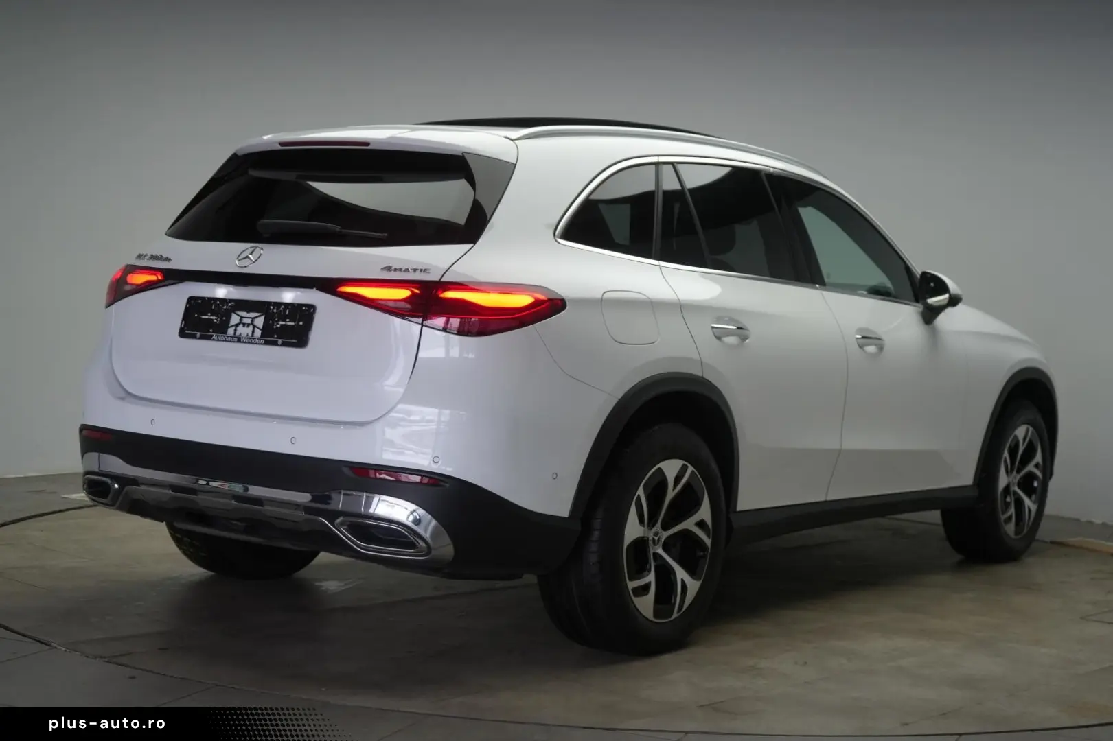 MERCEDES-BENZ GLC 300 de 4Matic 9G-Tronic Avantgarde&hellip;