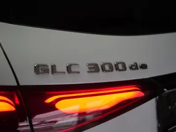 MERCEDES-BENZ GLC 300 de 4Matic 9G-Tronic Avantgarde&hellip;
