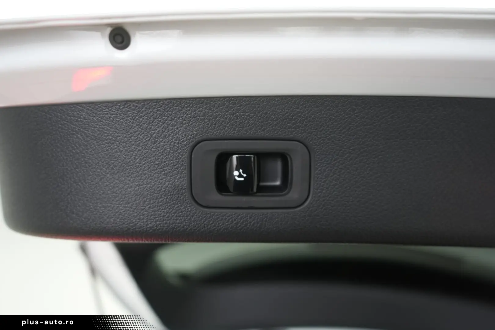 MERCEDES-BENZ GLC 300 de 4Matic 9G-Tronic Avantgarde&hellip;