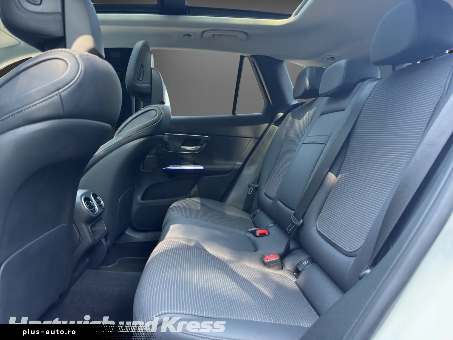 MERCEDES-BENZ GLC 300 de 4Matic Avantgarde Pano AHK &hellip;