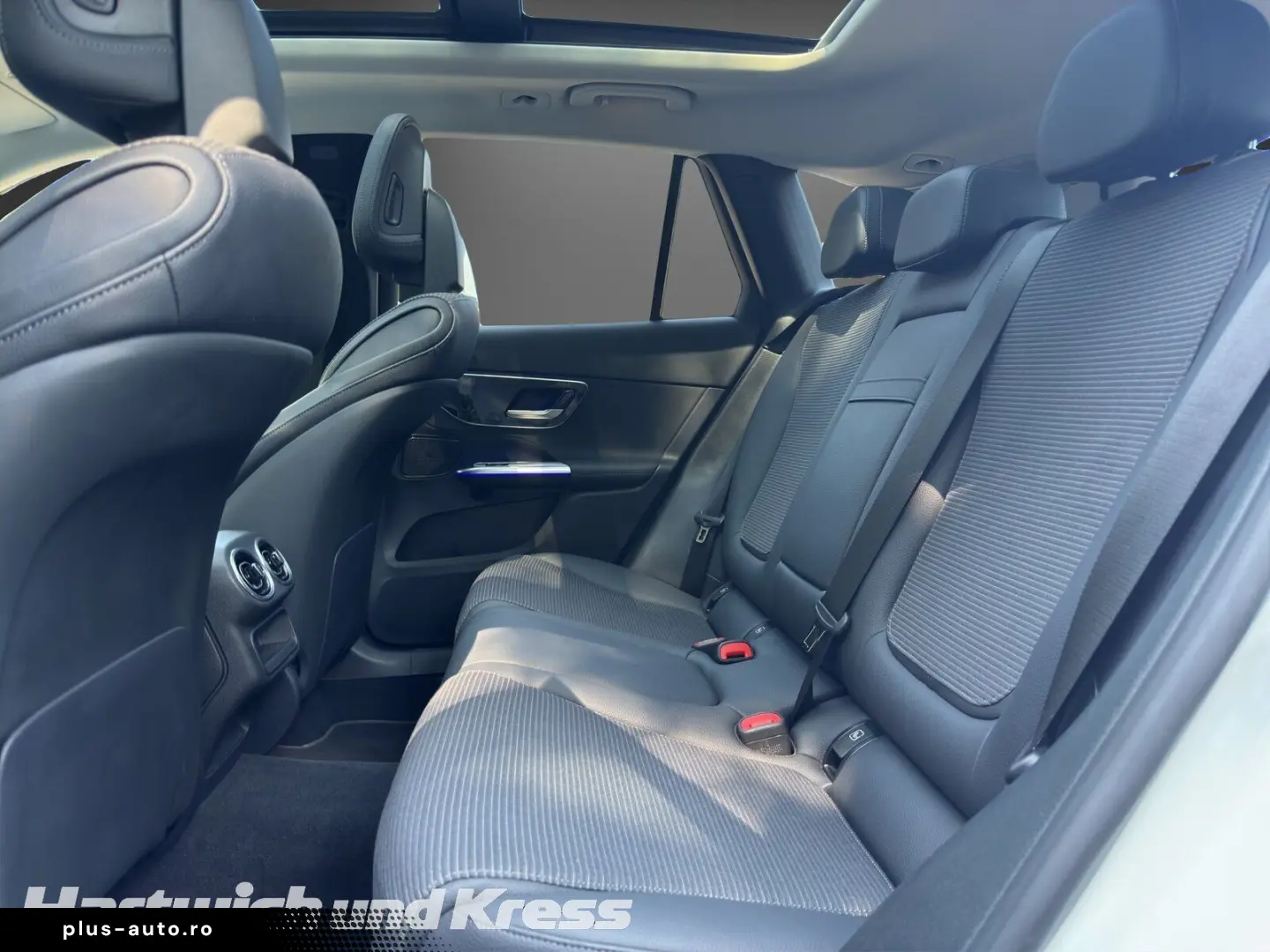 MERCEDES-BENZ GLC 300 de 4Matic Avantgarde Pano AHK &hellip;