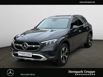 MERCEDES-BENZ GLC 300 e 4M  AHK Distro Kamera Keyless HeadUp