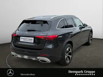 MERCEDES-BENZ GLC 300 e 4M  AHK Distro Kamera Keyless HeadUp