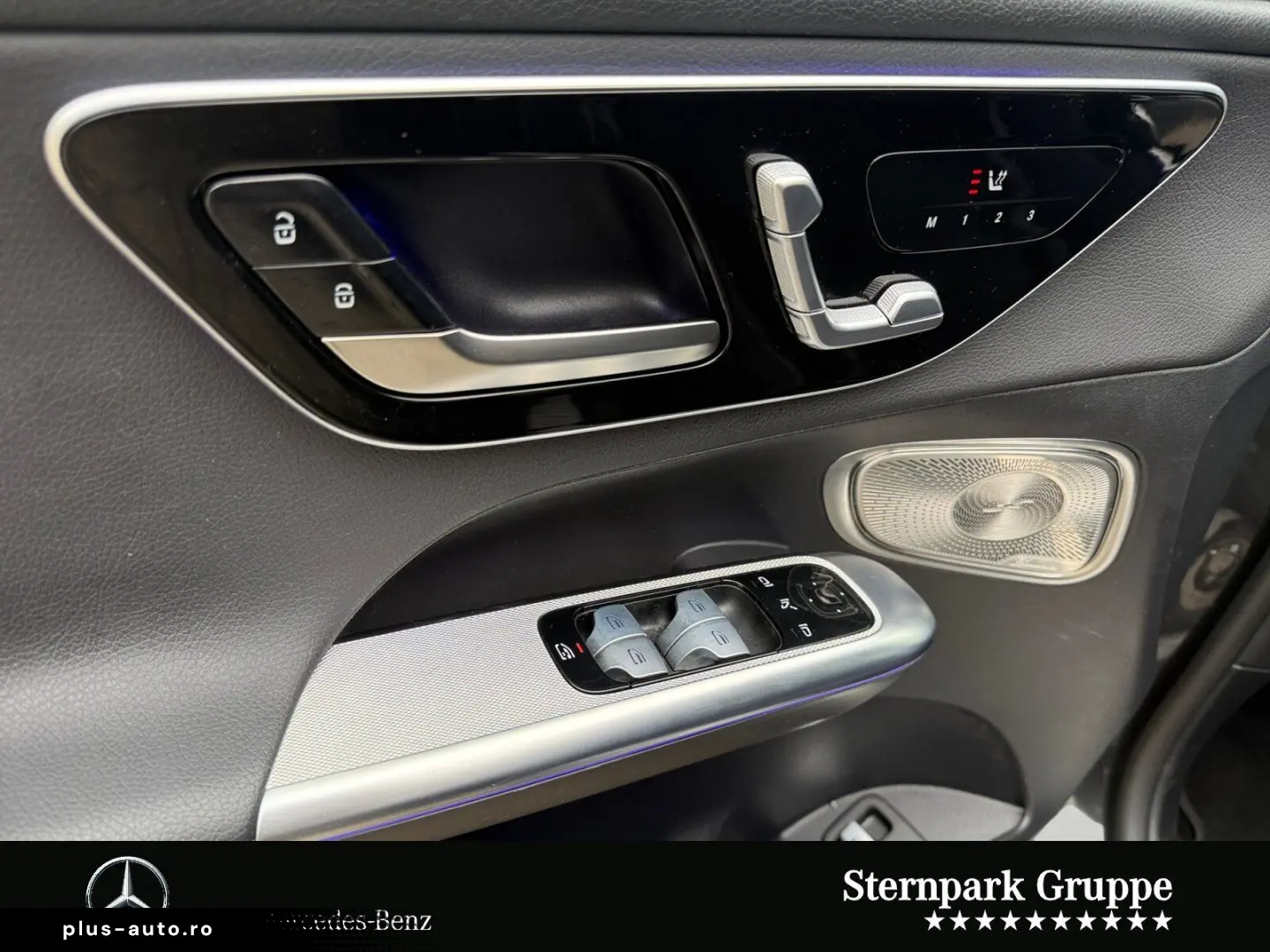 MERCEDES-BENZ GLC 300 e 4M  AHK Distro Kamera Keyless HeadUp