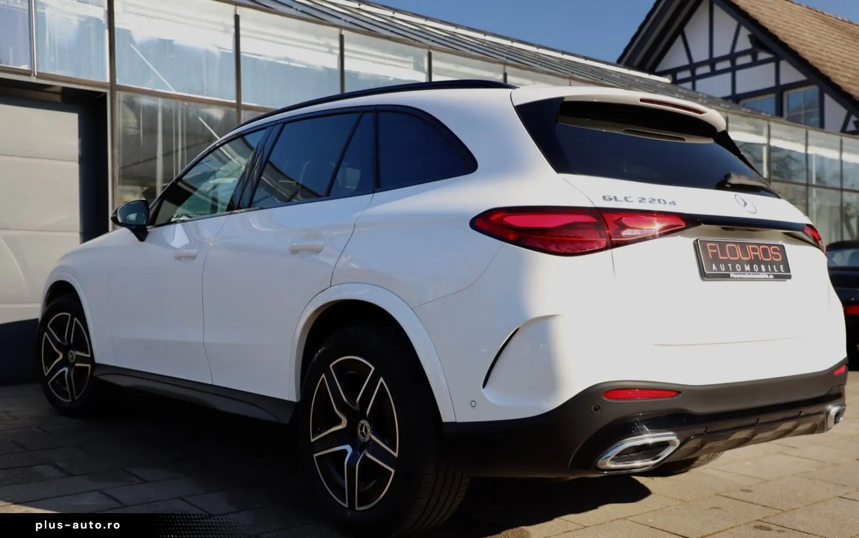 MERCEDES-BENZ GLC 220 d 4Matic AMG Burmester Panorama Kamera