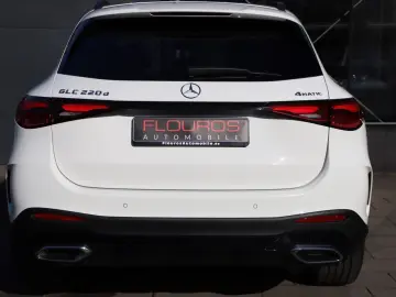 MERCEDES-BENZ GLC 220 d 4Matic AMG Burmester Panorama Kamera
