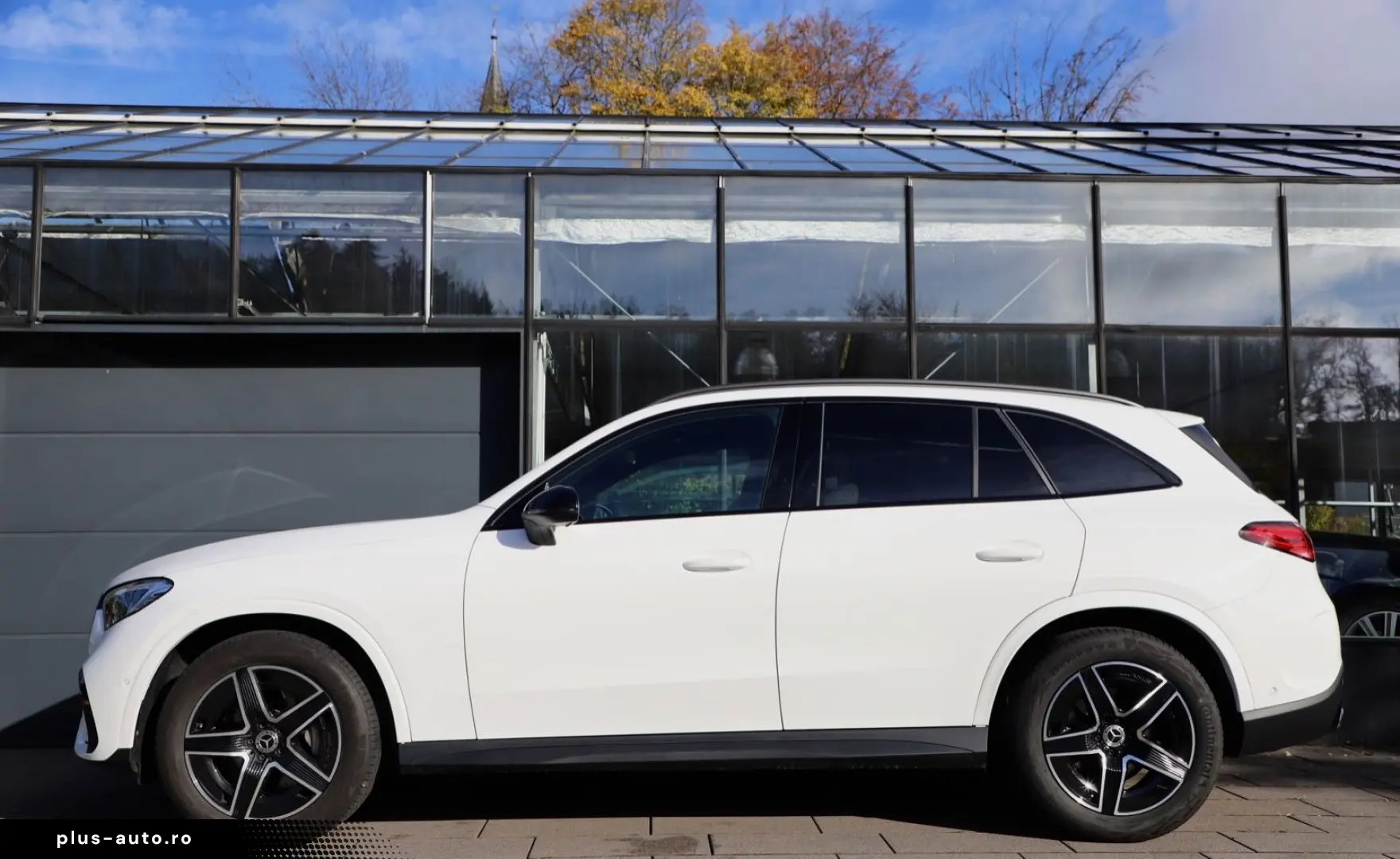 MERCEDES-BENZ GLC 220 d 4Matic AMG Burmester Panorama Kamera