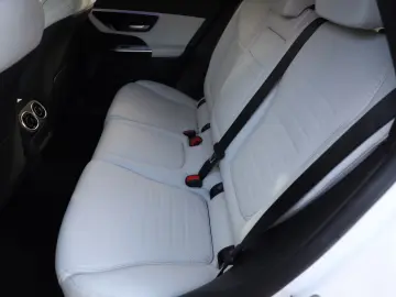 MERCEDES-BENZ GLC 220 d 4Matic AMG Burmester Panorama Kamera
