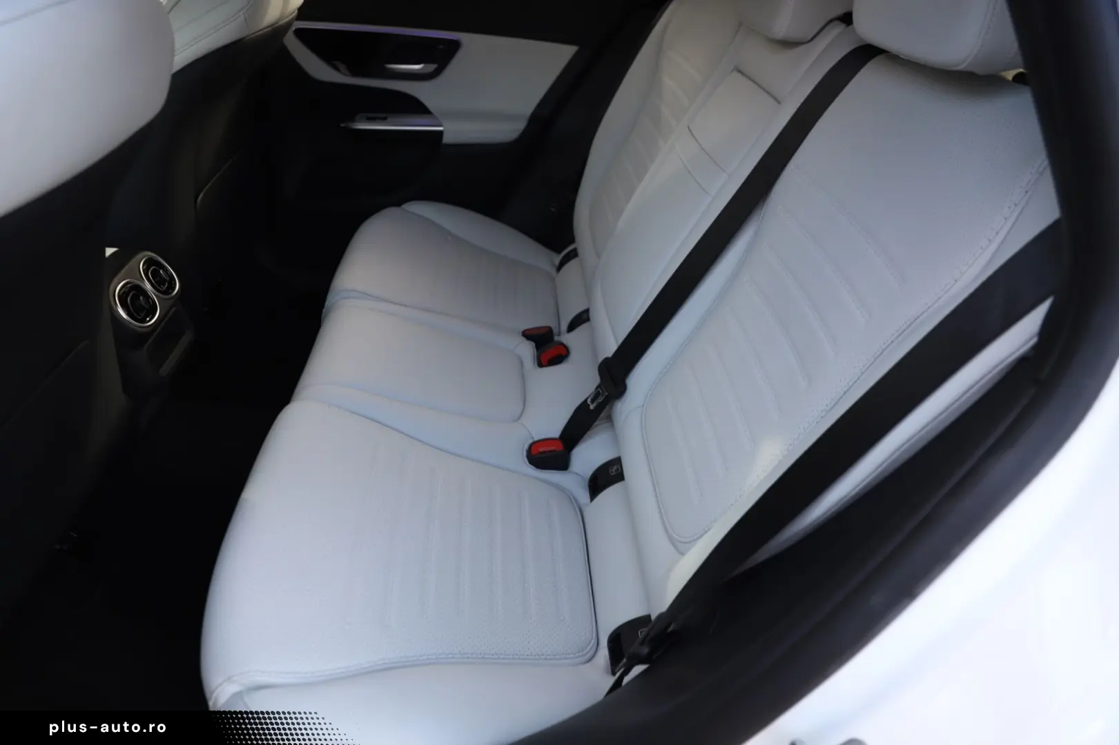 MERCEDES-BENZ GLC 220 d 4Matic AMG Burmester Panorama Kamera