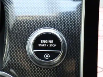 MERCEDES-BENZ GLC 220 d 4Matic AMG Burmester Panorama Kamera