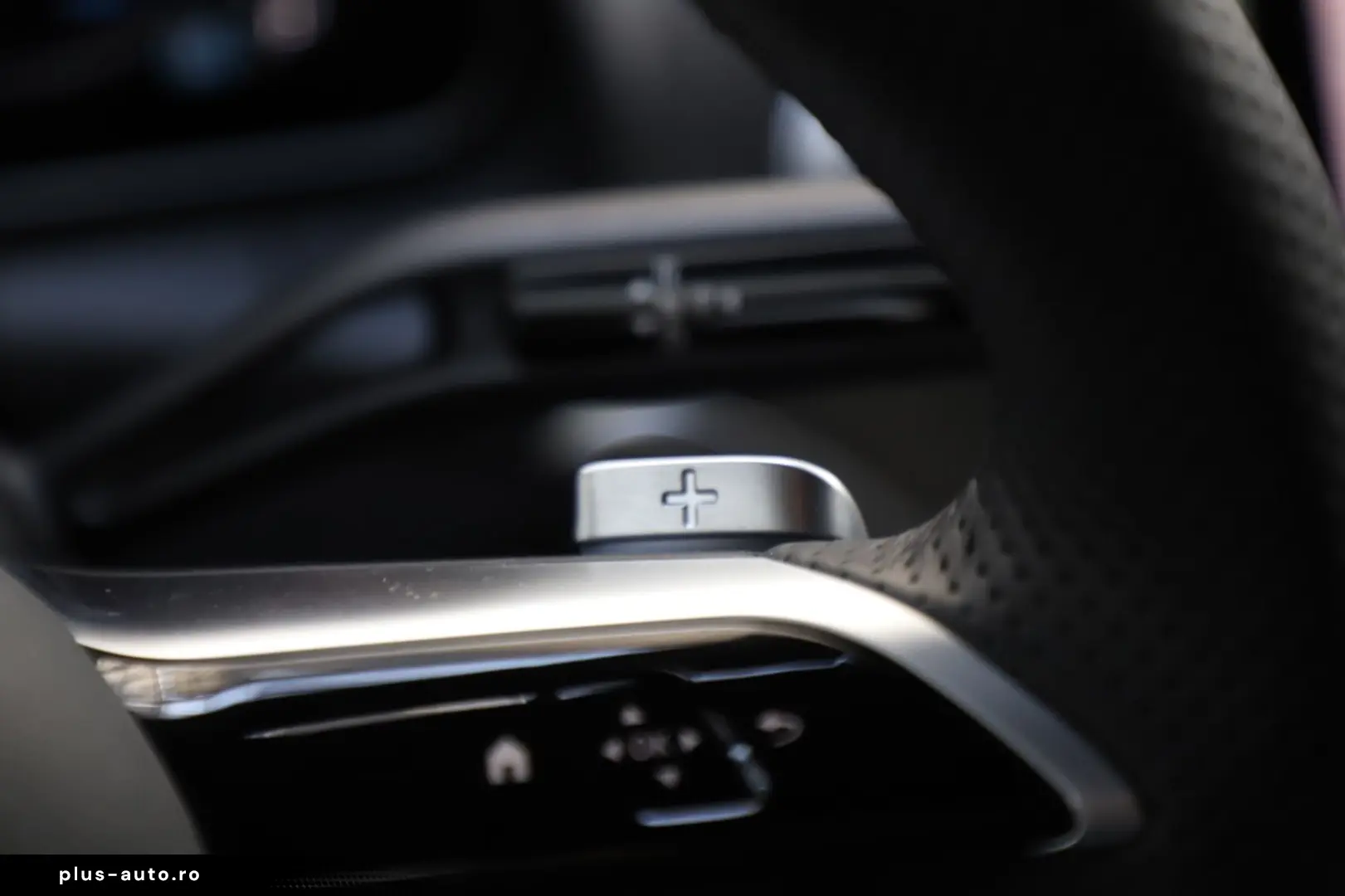 MERCEDES-BENZ GLC 220 d 4Matic AMG Burmester Panorama Kamera