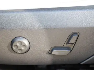 MERCEDES-BENZ GLC 220 d 4Matic AMG Burmester Panorama Kamera