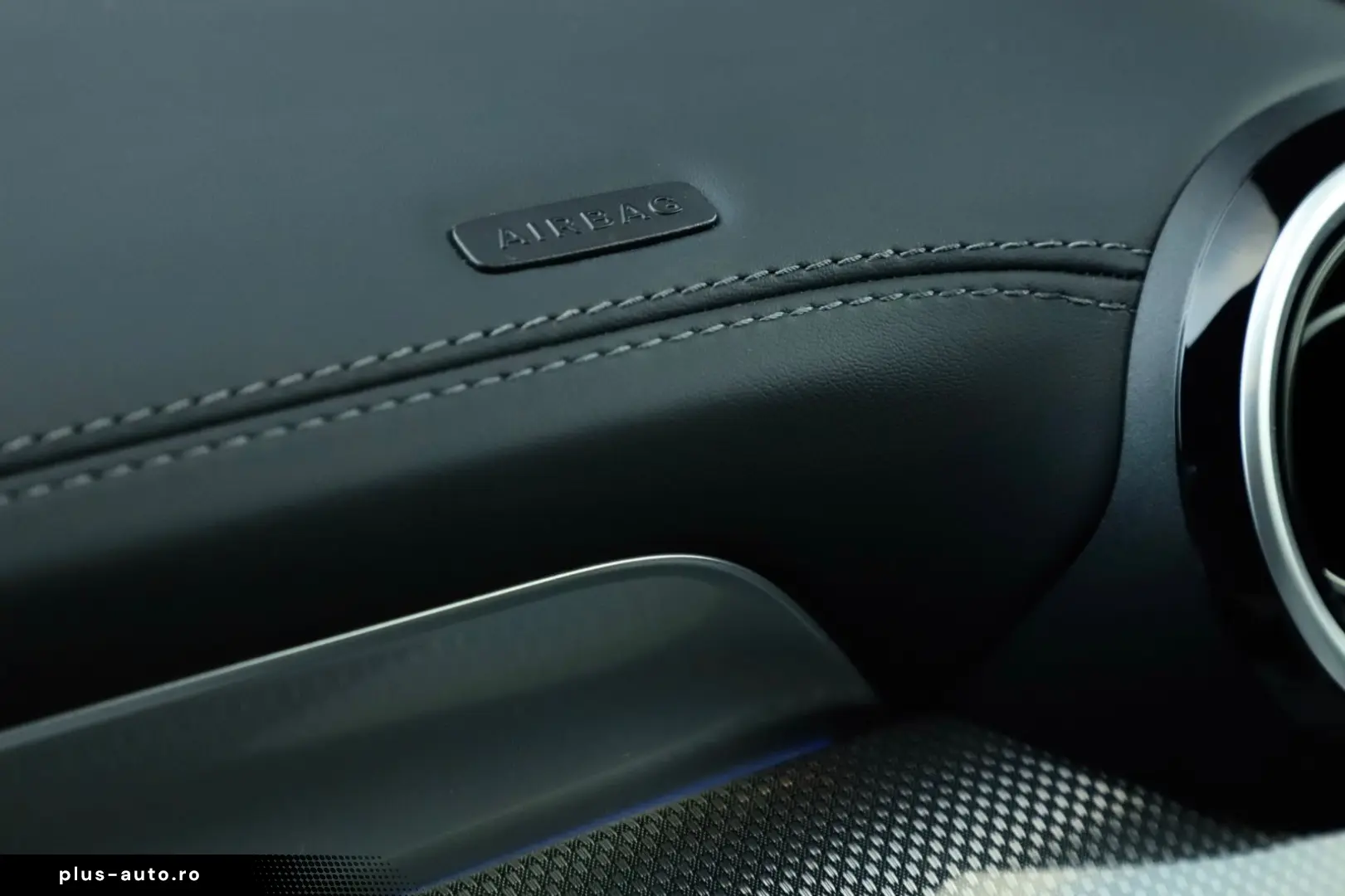 MERCEDES-BENZ GLC 220 d 4Matic AMG Burmester Panorama Kamera