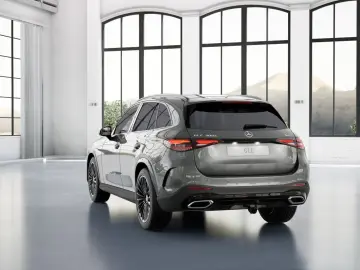 MERCEDES-BENZ GLC 300 e 4M AMG  Night  D.-Light  AHK  Distr.