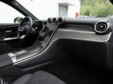 MERCEDES-BENZ GLC 300 e 4M AMG-Sport DIGITAL 360 Pan&hellip;