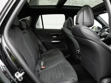 MERCEDES-BENZ GLC 300 e 4M AMG-Sport DIGITAL 360 Pan&hellip;