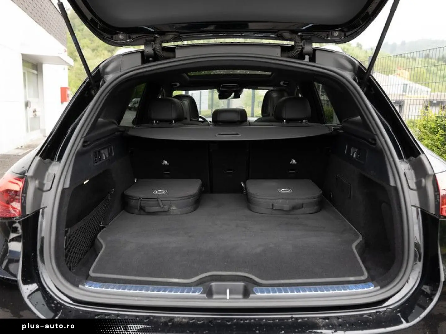 MERCEDES-BENZ GLC 300 e 4M AMG-Sport DIGITAL 360 Pan&hellip;