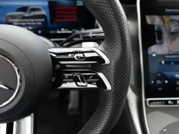 MERCEDES-BENZ GLC 300 e 4M AMG-Sport DIGITAL 360 Pan&hellip;