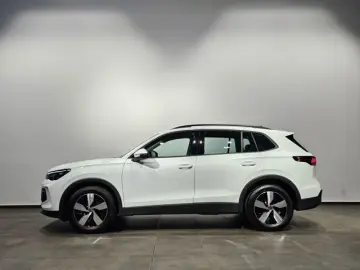 VW Tiguan 1.5 eTSI Led Virtual Kamera ACC AHK 18''