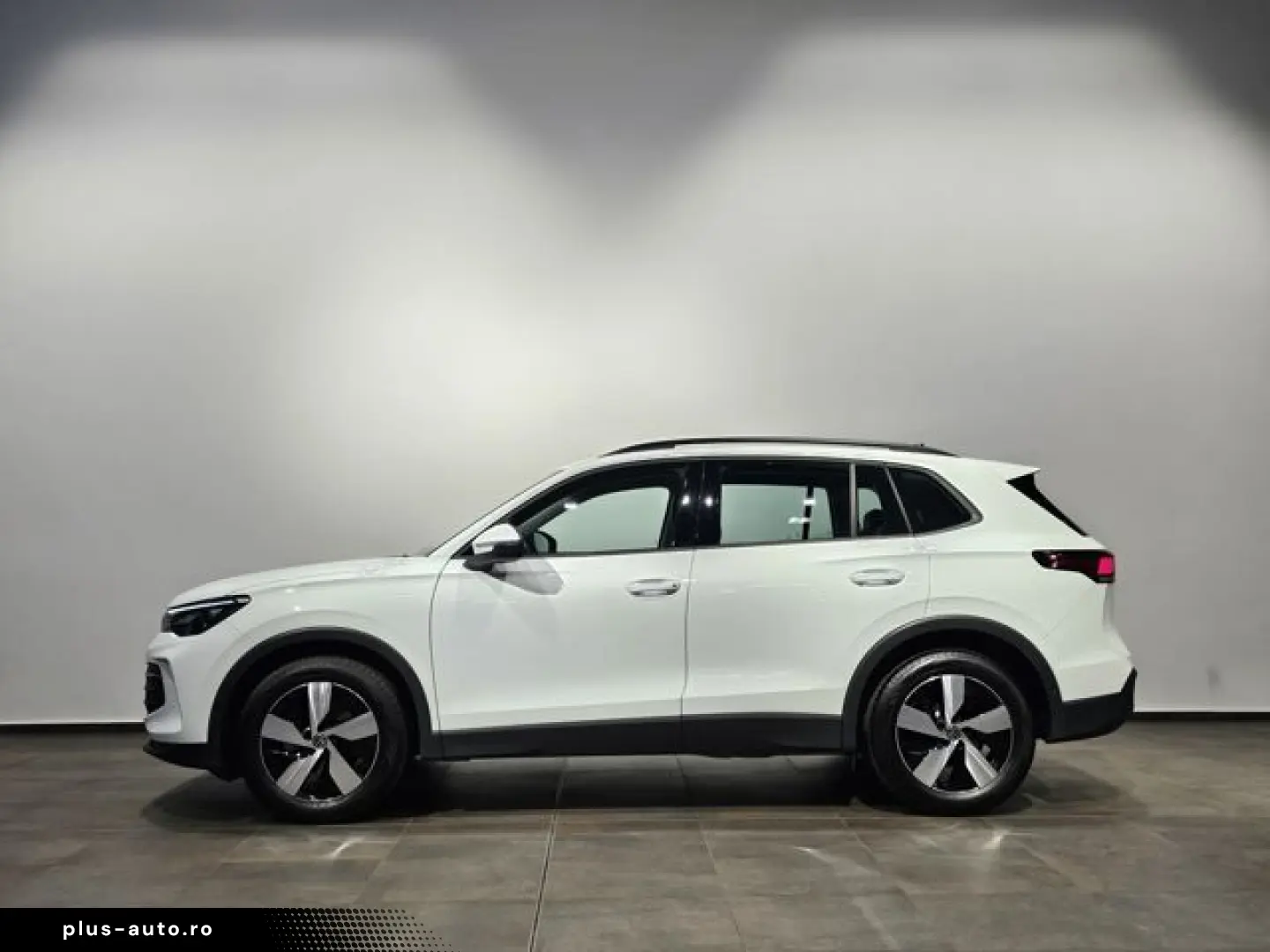 VW Tiguan 1.5 eTSI Led Virtual Kamera ACC AHK 18''