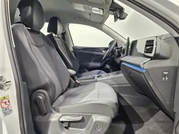 VW Tiguan 1.5 eTSI Led Virtual Kamera ACC AHK 18''