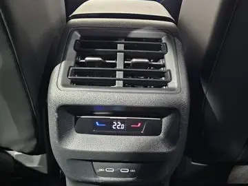 VW Tiguan 1.5 eTSI Led Virtual Kamera ACC AHK 18''