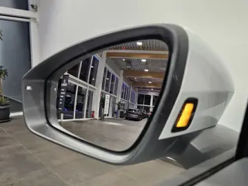 VW Tiguan 1.5 eTSI Led Virtual Kamera ACC AHK 18''