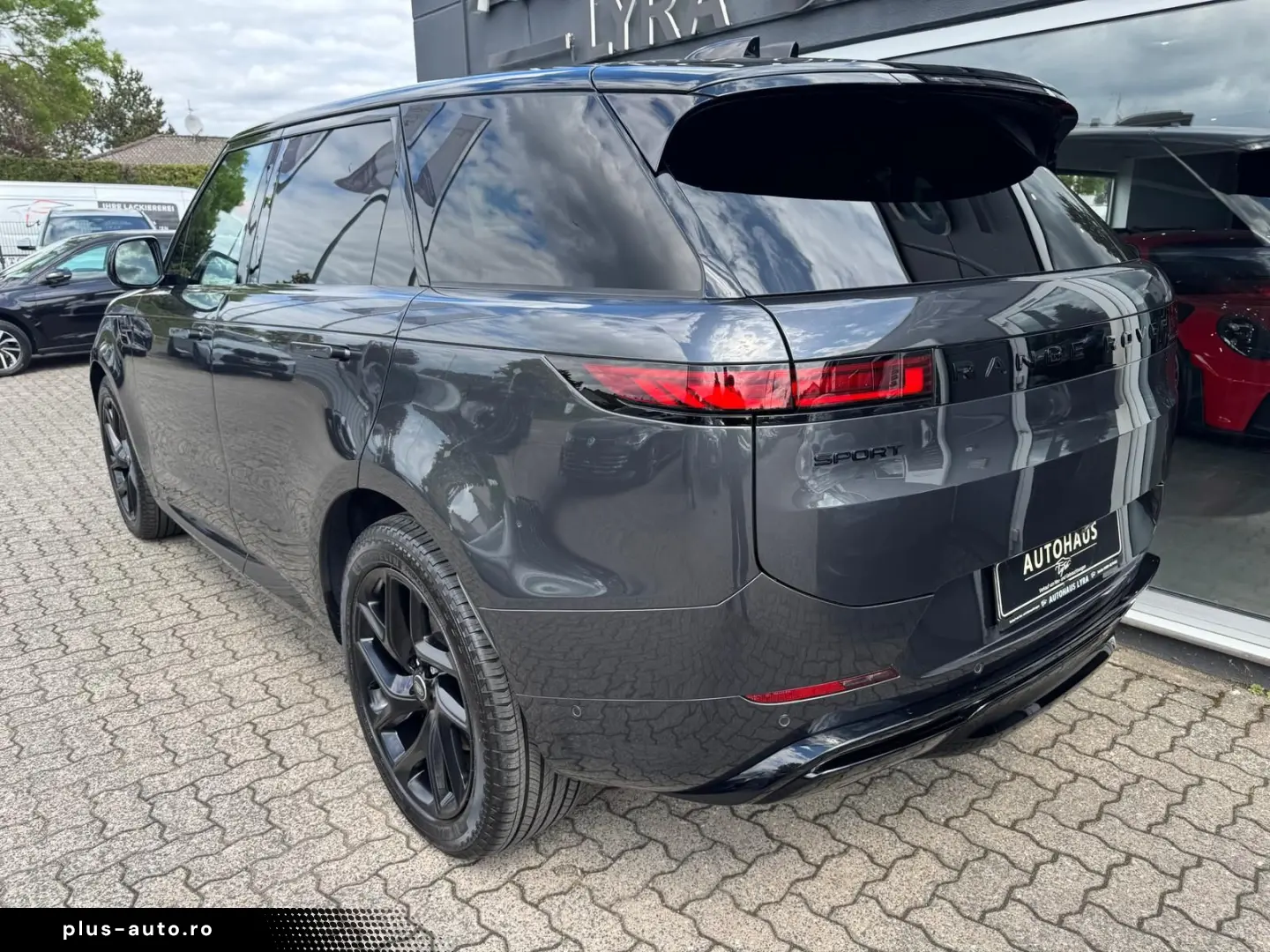 LAND ROVER Range Rover Sport D350 Autobiography Black Pack