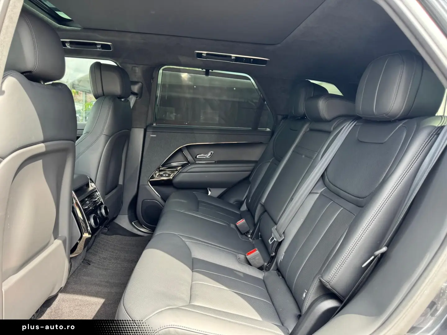 LAND ROVER Range Rover Sport D350 Autobiography Black Pack