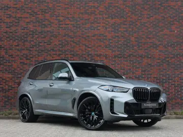 BMW X5 50e xDrive   Pano - AHK - HUD