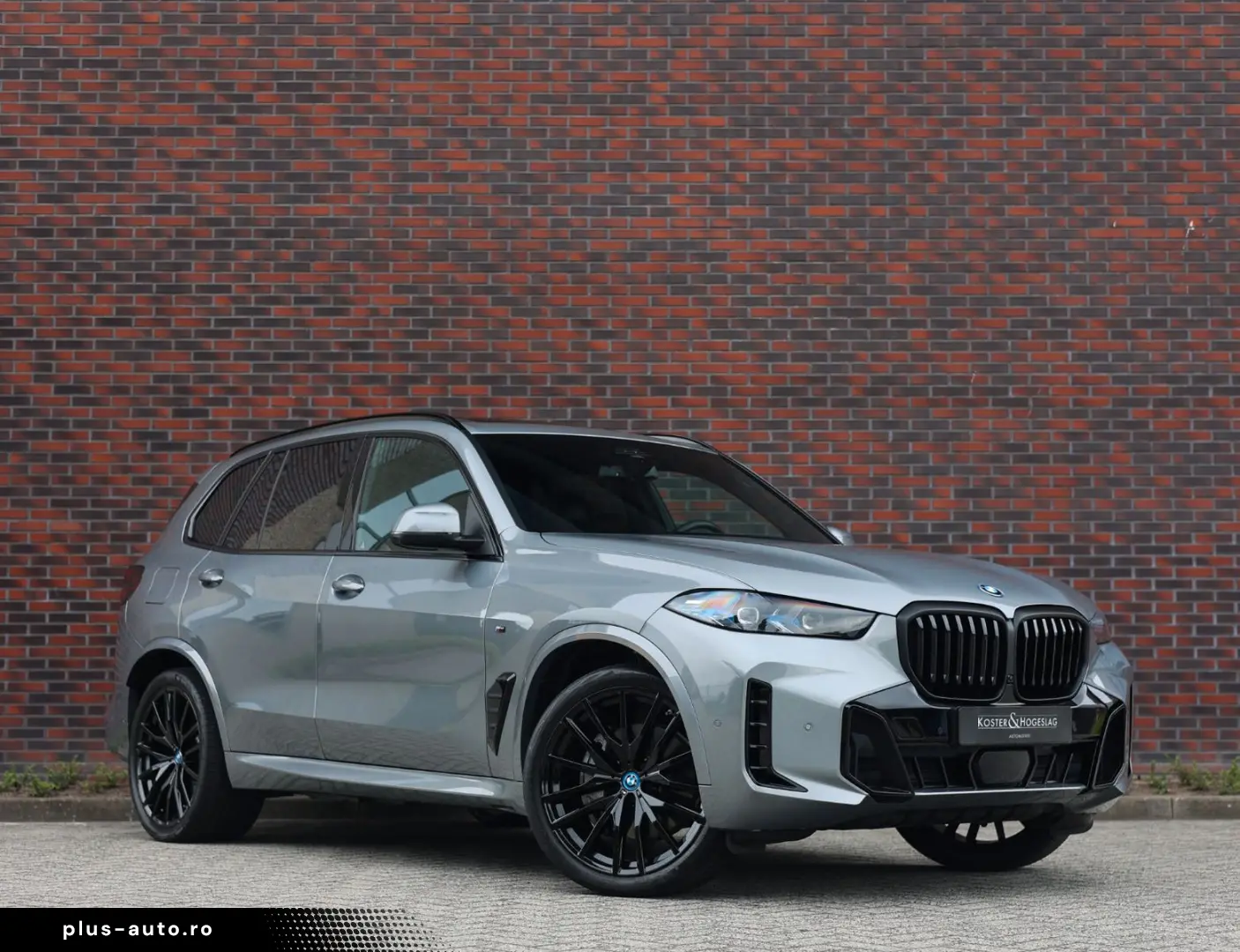 BMW X5 50e xDrive   Pano - AHK - HUD
