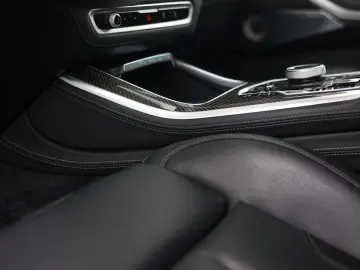 BMW X5 50e xDrive   Pano - AHK - HUD