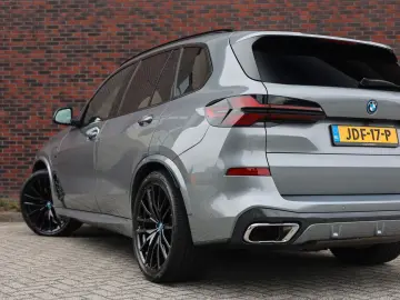 BMW X5 50e xDrive   Pano - AHK - HUD