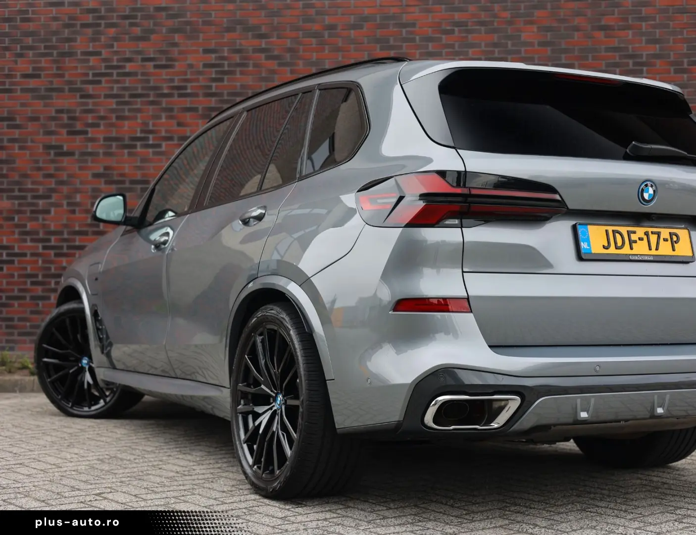 BMW X5 50e xDrive   Pano - AHK - HUD