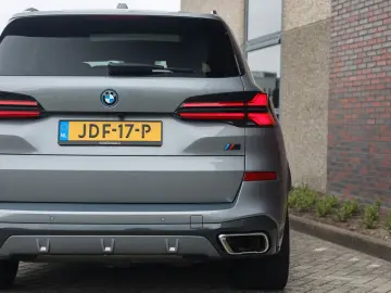 BMW X5 50e xDrive   Pano - AHK - HUD